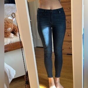 Abercrombie & Fitch Women's Midnight Blue Skinny Jeans